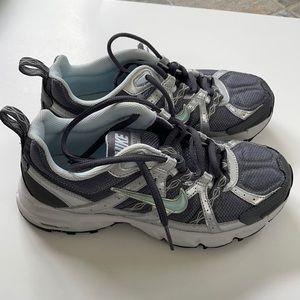 Nike Air Women's Alvord 7 Trail Running Shoes Size 6.5